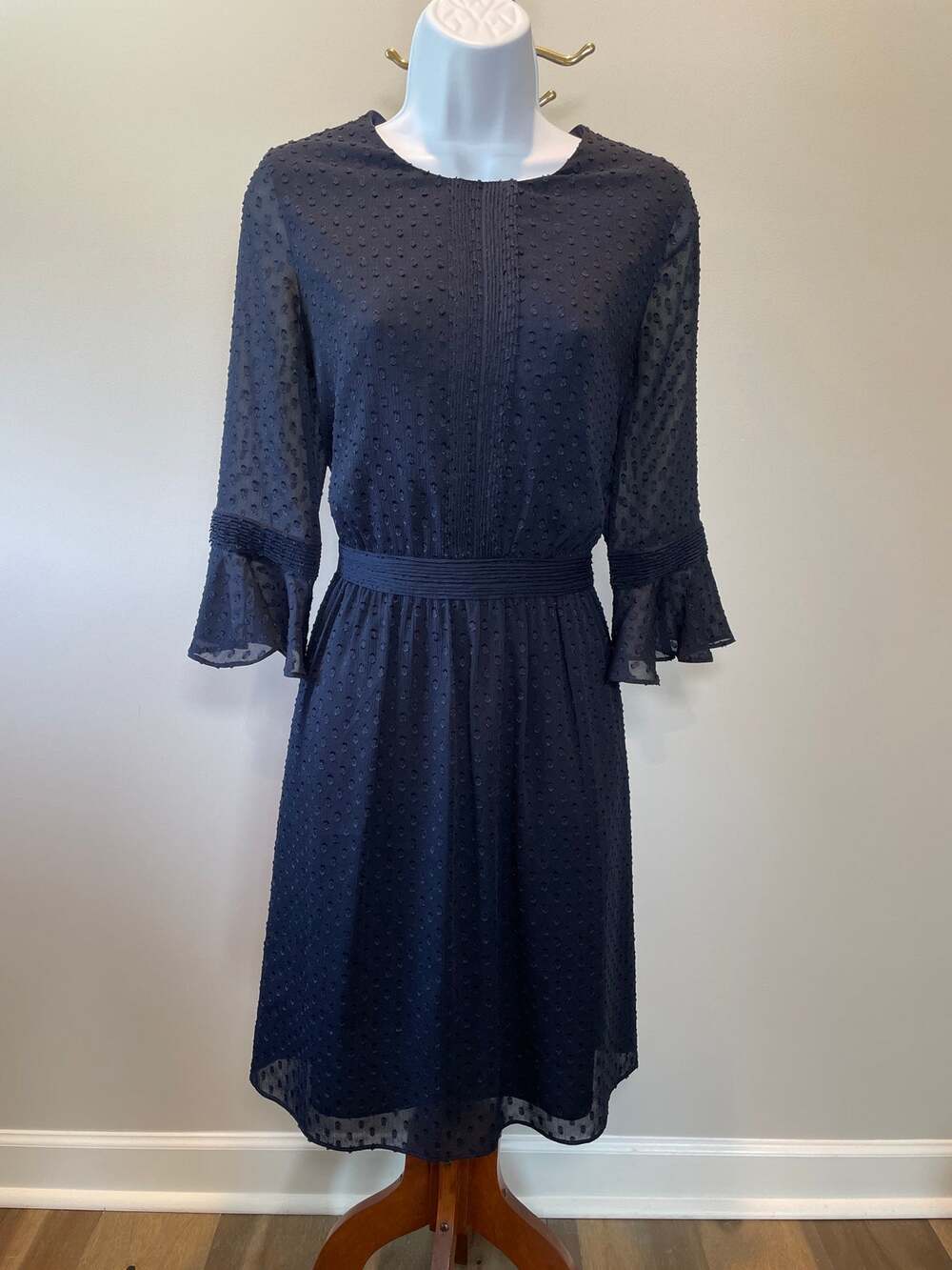 Banana Republic Size 6 Navy Sheer Overlay Dress Fully Lined Polka Dot Texture